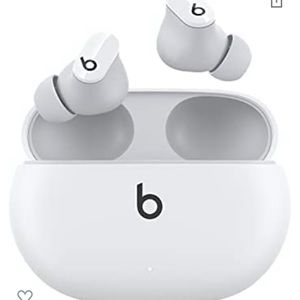 Beats Studio buds white
